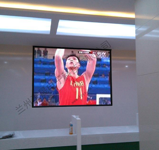 甘肅康縣縣政府室內(nèi)P3LED顯示屏安裝完畢