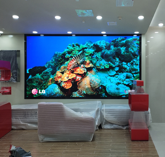 蘭州中信銀行室內2.0全彩LED顯示屏