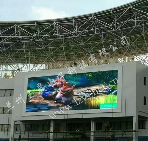 格爾木體育館H5室外全彩屏