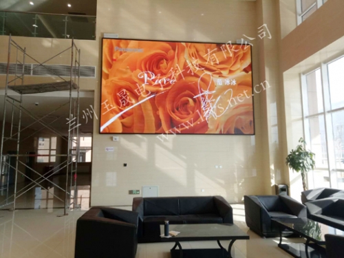 蘭州地鐵室內(nèi)P2.5全彩完工