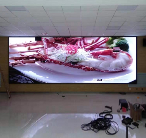 蘭州新區(qū)第三小學(xué)室內(nèi)P3全彩LED顯示屏安裝調(diào)試完工